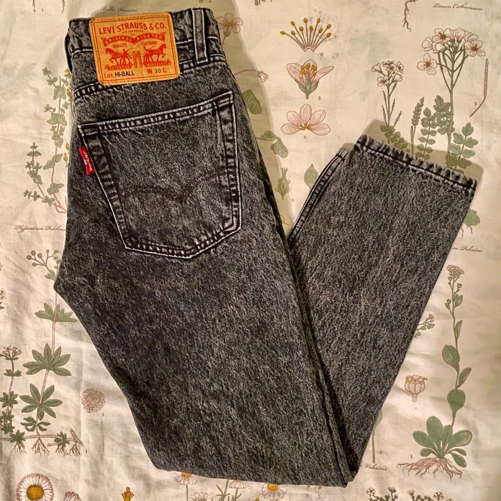 Levi’s hi-ball jeans.